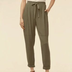 Aritzia Wilfred Marais Crepe Jogger Pant Size S Olive/Green